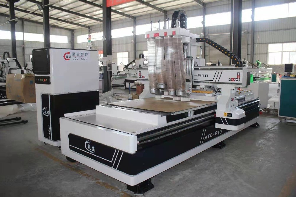 ?無(wú)孔工藝拉米諾數控開(kāi)料機