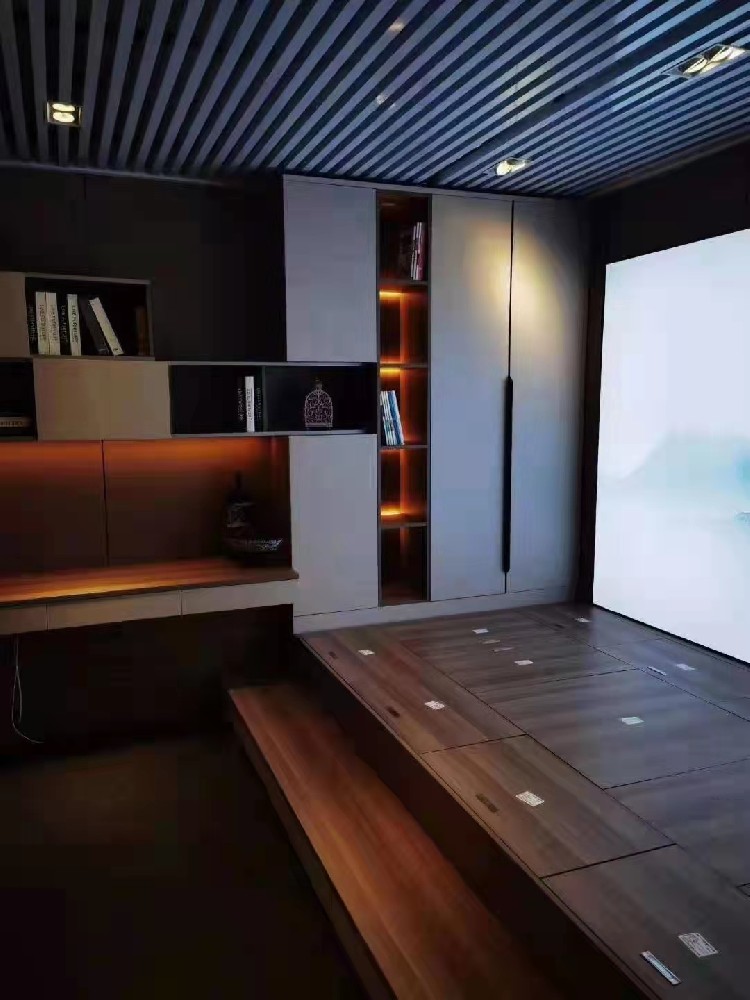 數(shù)控開(kāi)料機(jī)型號(hào)多功能多，你選對(duì)了嗎